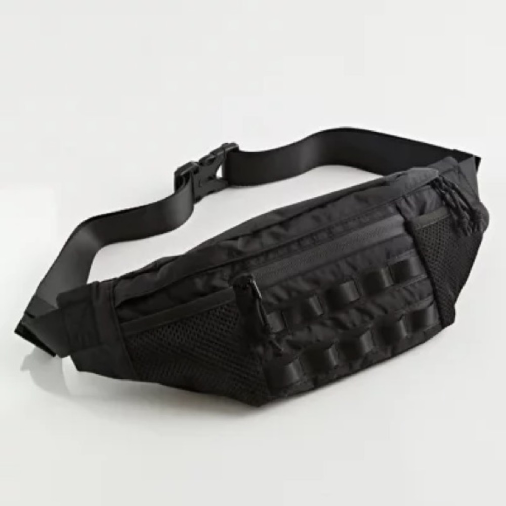 UO Classic Black Unisex Fanny Pack- NWOT
